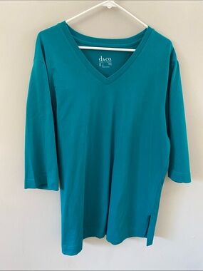 d&co Teal V-Neck 3/4 Sleeve Tunic